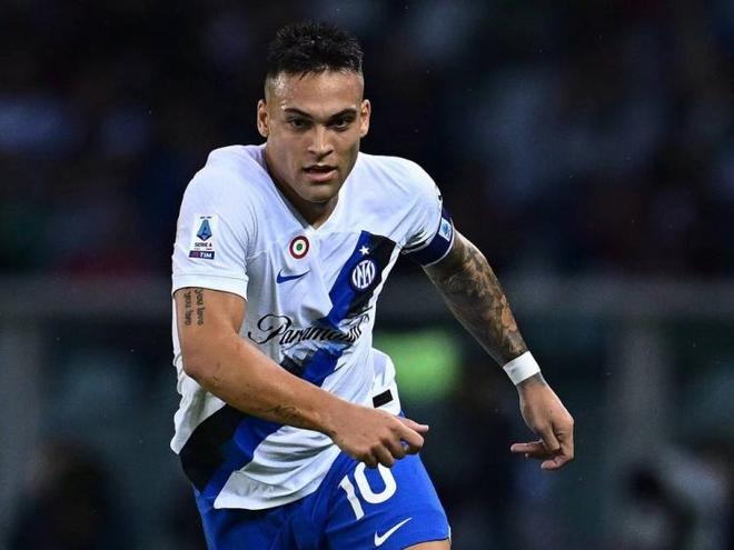 曼城与多库 曼城与多库