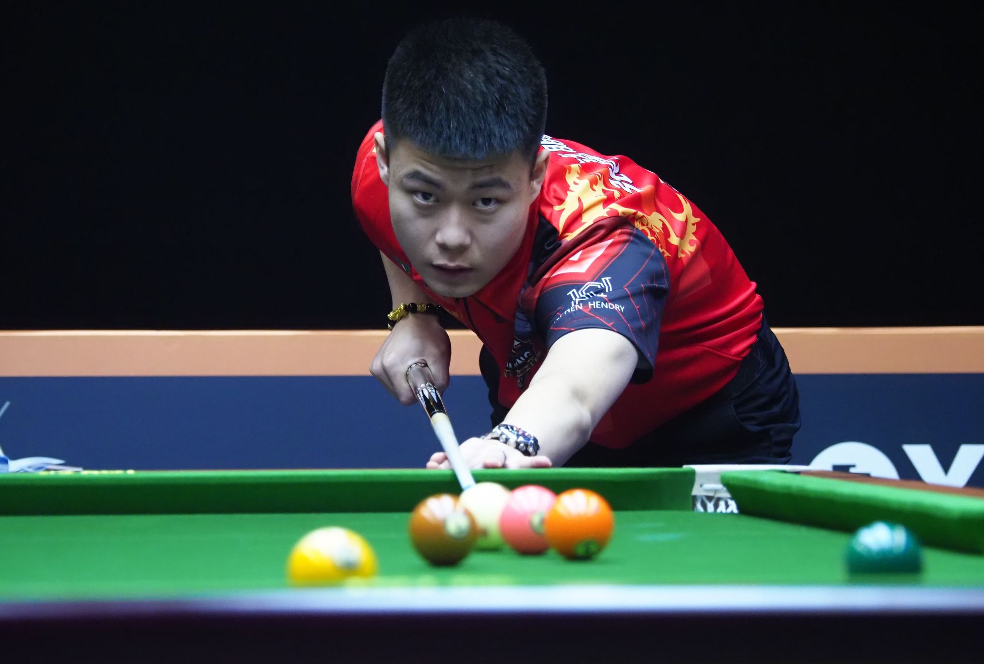 球员不只是 球员不只是