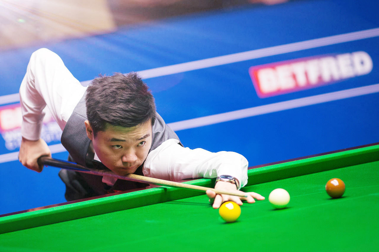 年轻球员更 年轻球员更