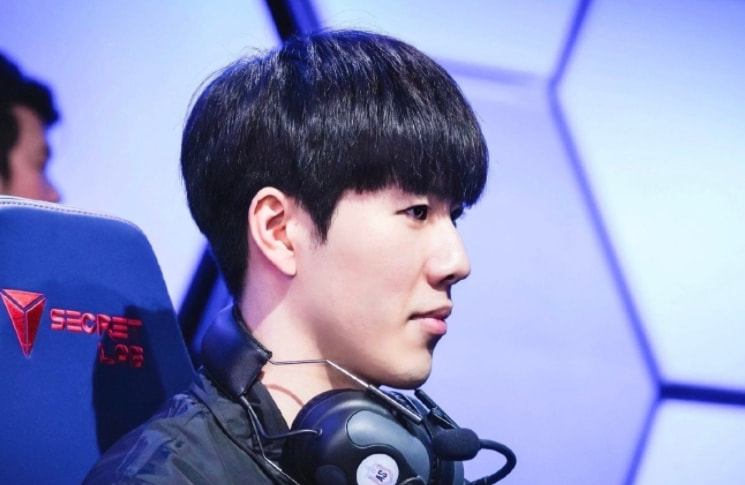 实现逆转 实现逆转