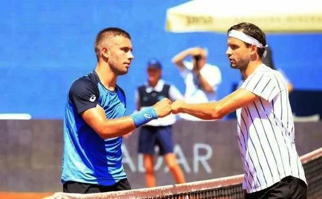 在与某一场 在与某一场