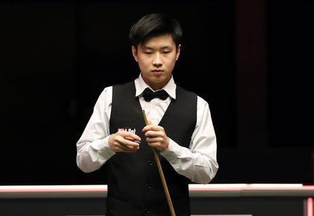 作为荷甲俱 作为荷甲俱